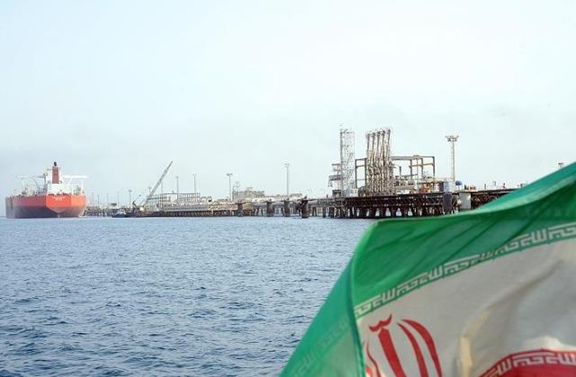ایران همچنان روزانه یک میلیون بشکه نفت صادر خواهد کرد