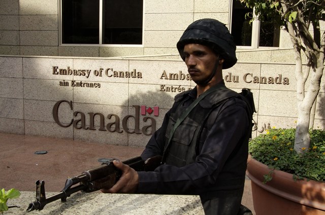 سفارت کانادا در قاهره به دلایل امنیتی تعطیل شد
