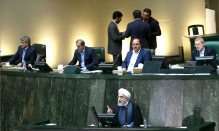 نمایندگان مجلس ایران از پاسخ‌های روحانی قانع نشدند