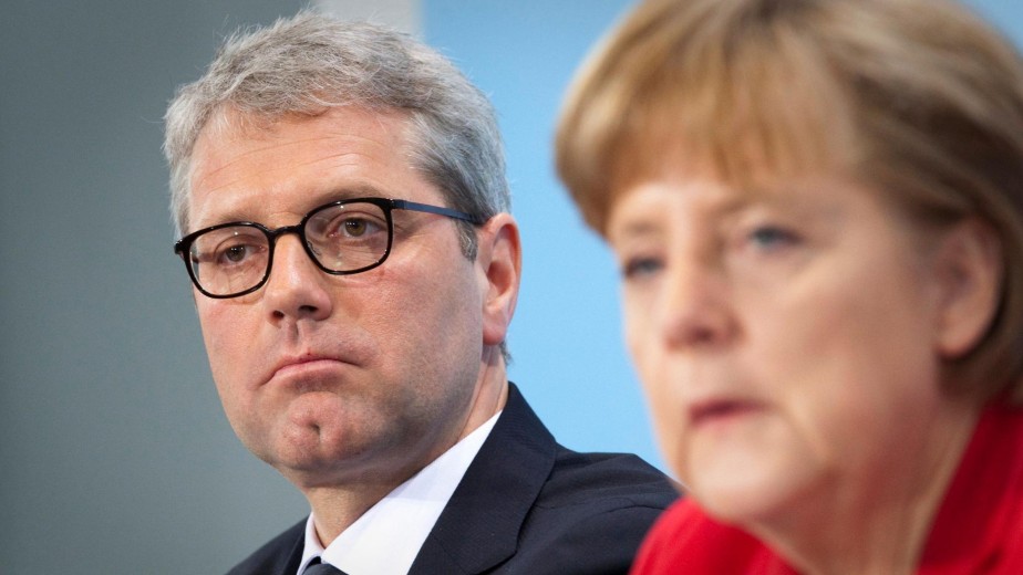 یک نماینده آلمانی: اروپاییان به گدای دیپلماتیک تبدیل شده اند
