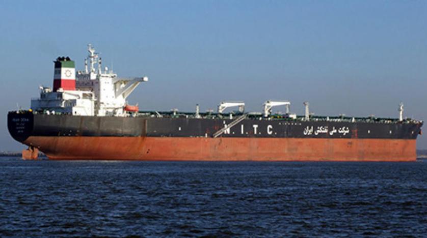ایران میلیون‌ها بشکه نفت بی‌مشتری را در دریا انبار کرده است