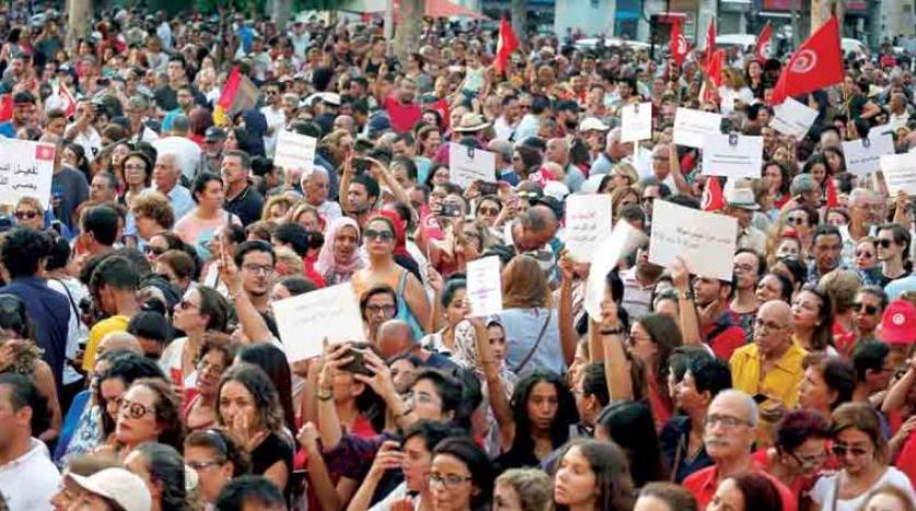 برنامه‌ریزی اتحادیه‌های تونس برای اعتصاب فراگیر در سازمان‌ها