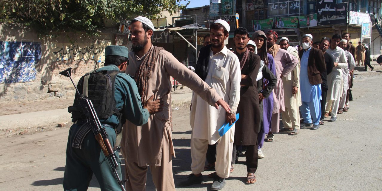 صدای انفجار در حوالی مراکز رای دهی در کابل شنیده شد