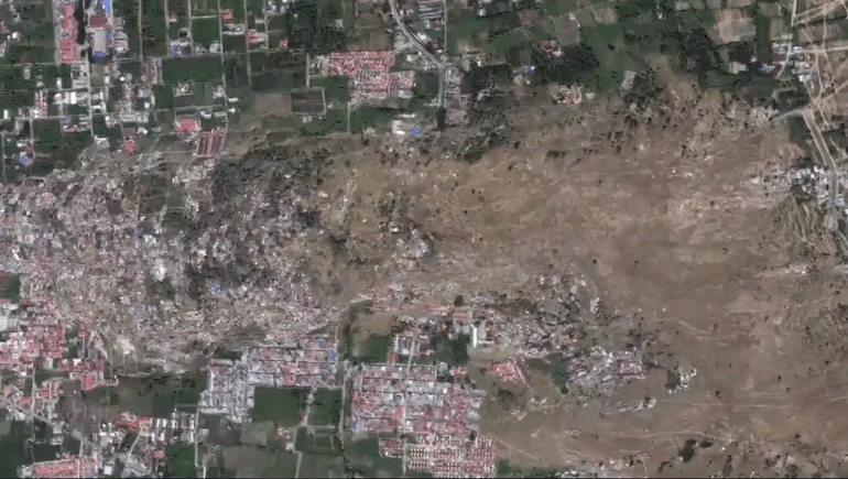 تصاویر ماهواره‌ای؛ زمین در حین زلزله اندونزی ذوب شد