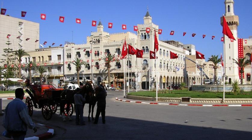 پارلمان تونس با همکاری دمشق پیوستن جوانان تونسی به «کانون‌های تنش» را بررسی می‌کند