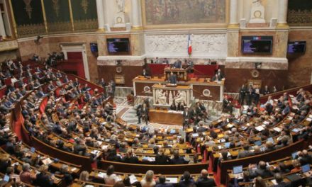 بیم دولت فرانسه از «شنبه سیاه» دیگر