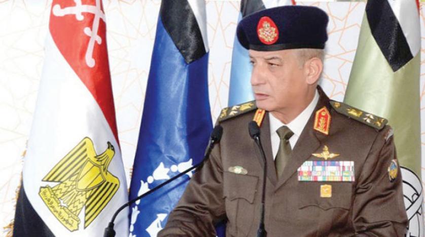وزیر دفاع مصر بر توسعهٔ سیستم آموزش نظامی تاکید کرد