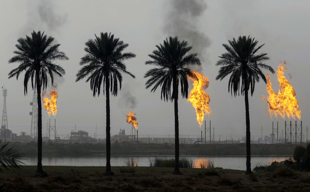 تحریم ایران و ونزوئلا احتمال نوسان نرخ نفت را بیشتر می‌کند